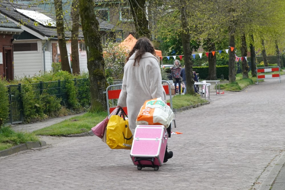 240427 Akkrum Koningsdag vrijmarkt 22  1000